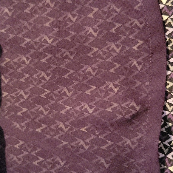 Black and Purple Print Elastic Waist Skirt - Picture 6 of 6